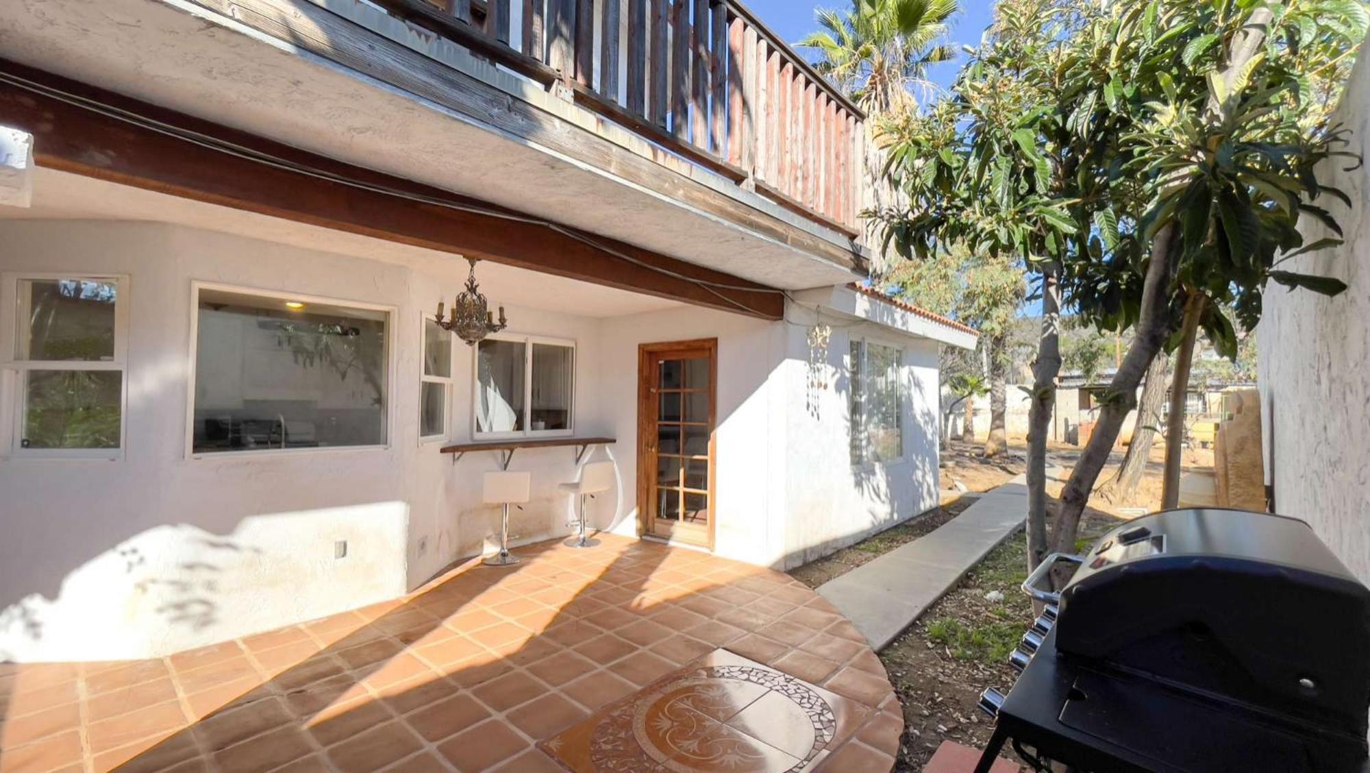 Private Home On 10 Acres - Heated Salt Pool & Jacuzzi, Mountain & City Views, Horseshoes, Basketball, Bbq, Golf Putting, Foosball, Croquet, Bose Stereo, White Cotton Bedding - Hilltop Hacienda, Pool Heat Optional Jamul 외부 사진