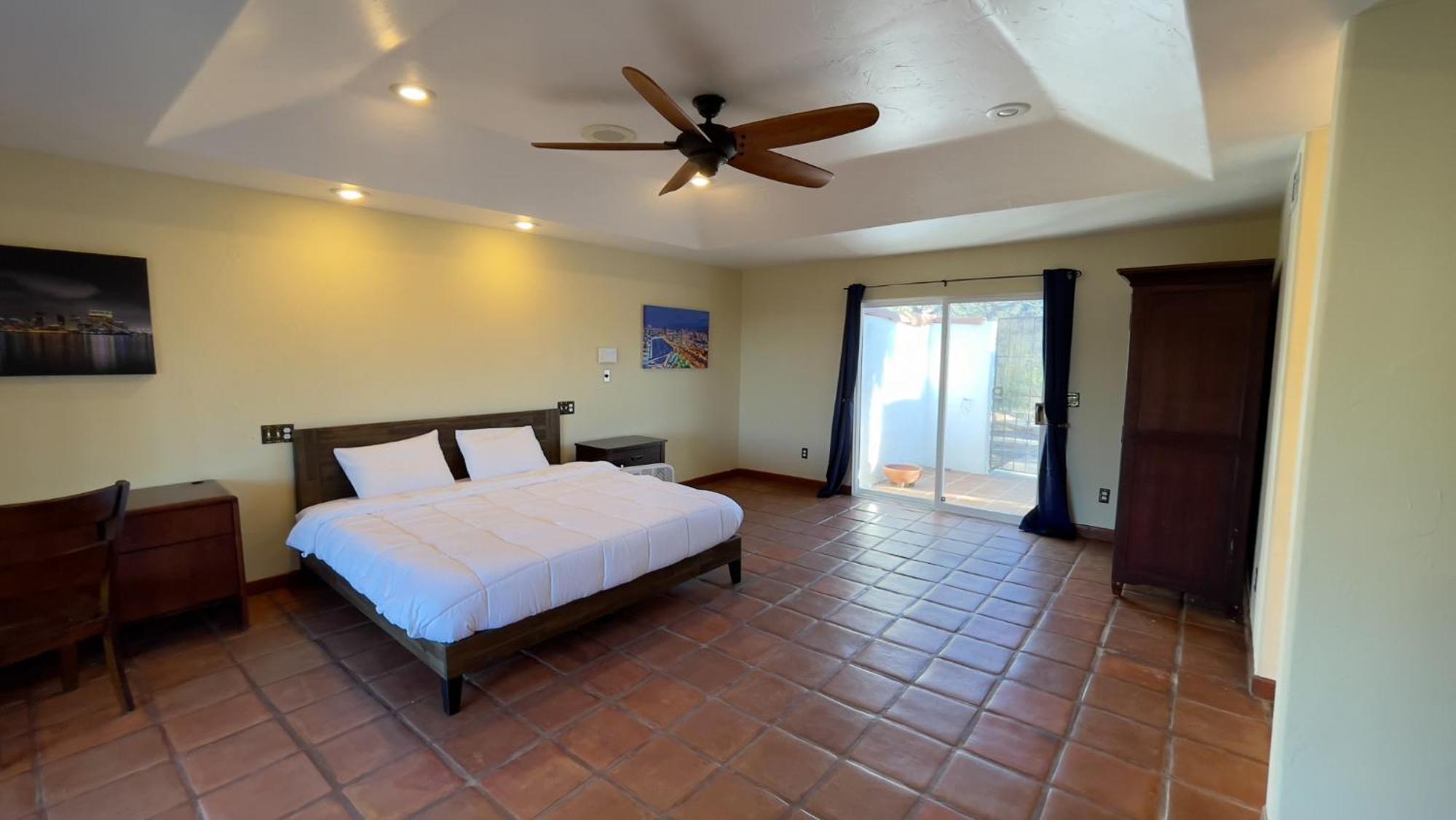 Private Home On 10 Acres - Heated Salt Pool & Jacuzzi, Mountain & City Views, Horseshoes, Basketball, Bbq, Golf Putting, Foosball, Croquet, Bose Stereo, White Cotton Bedding - Hilltop Hacienda, Pool Heat Optional Jamul 외부 사진